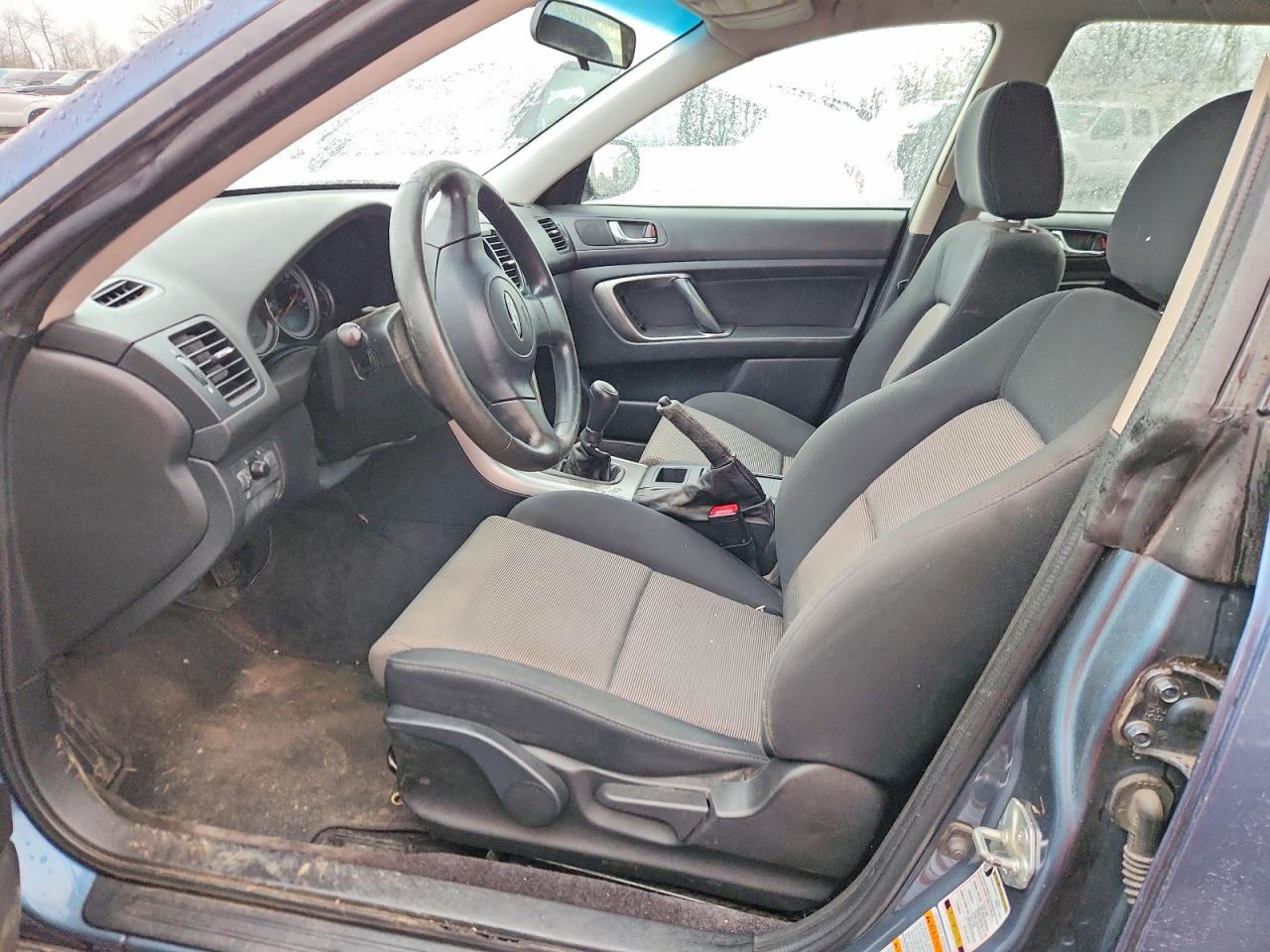 2005 SUBARU LEGACY 2.5I photo 13