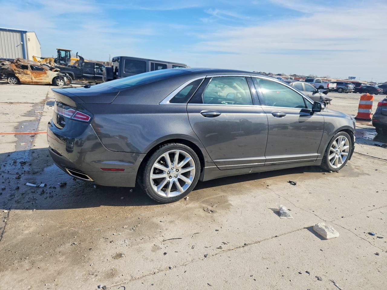 2016 LINCOLN MKZ HYBRID photo 5
