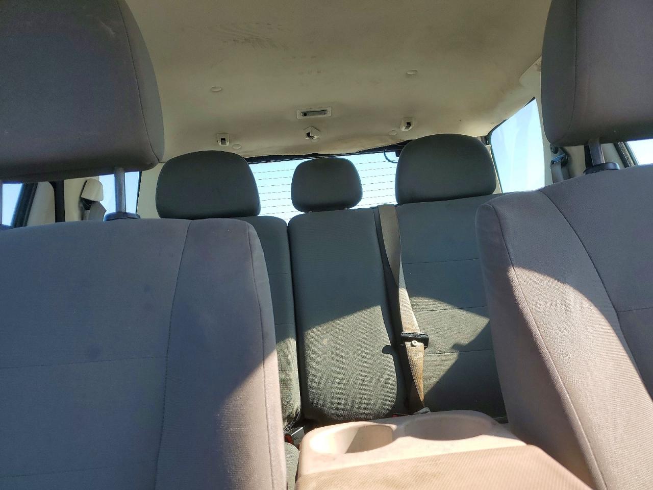 2011 FORD ESCAPE XLS photo 28