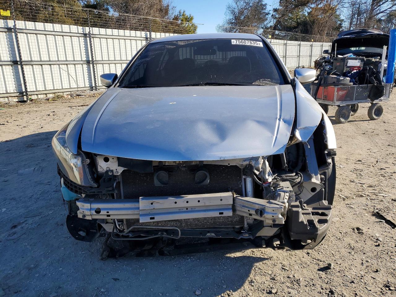 2012 HONDA ACCORD LXP photo 9