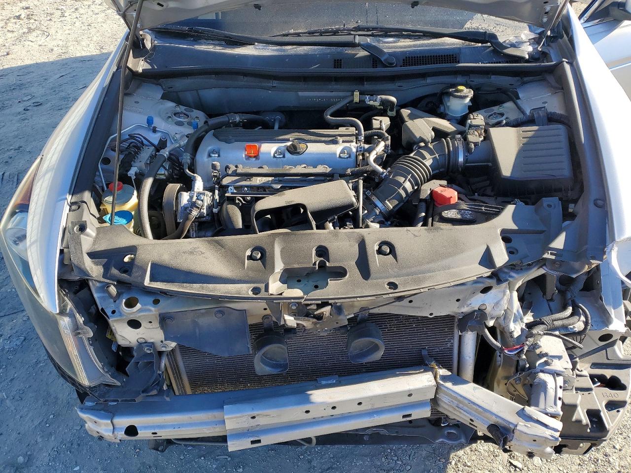 2012 HONDA ACCORD LXP photo 21