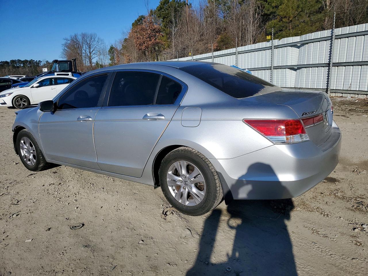 2012 HONDA ACCORD LXP photo 3
