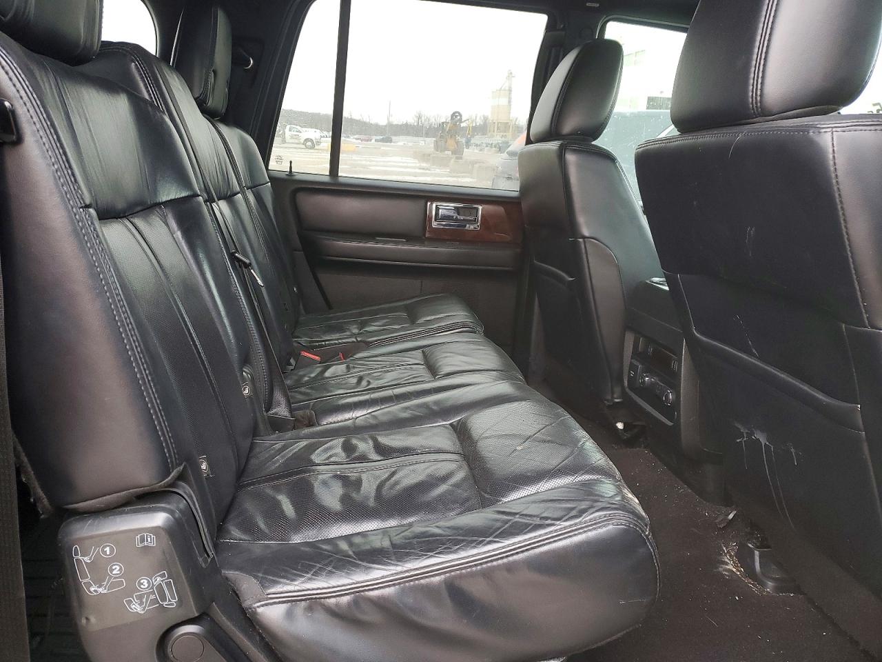 2015 LINCOLN NAVIGATOR L photo 21