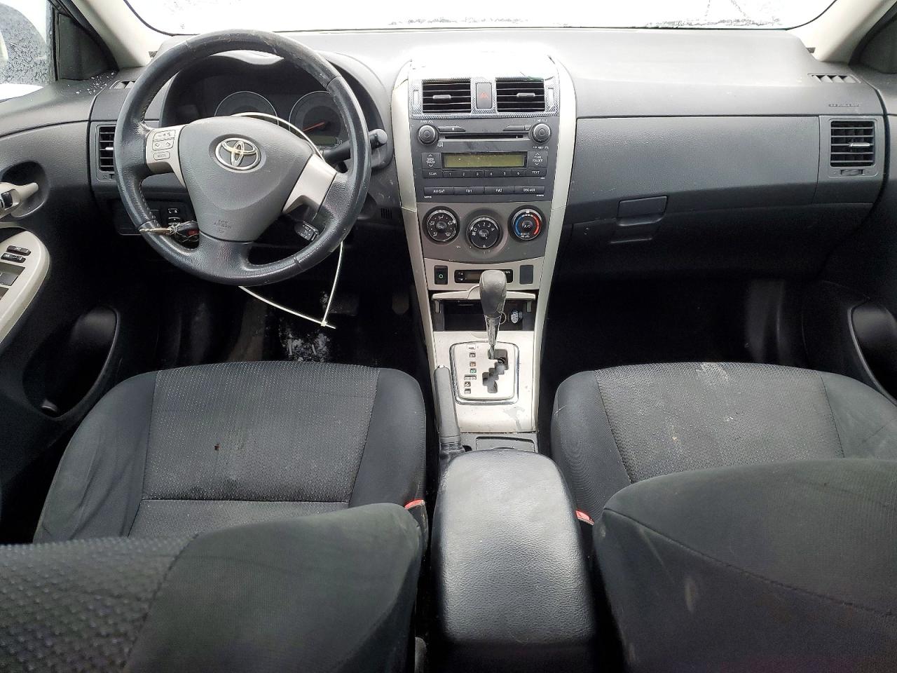 2010 TOYOTA COROLLA BASE photo 15