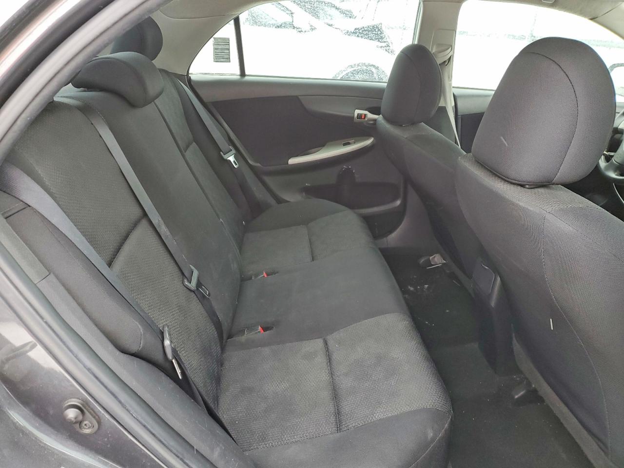 2010 TOYOTA COROLLA BASE photo 19