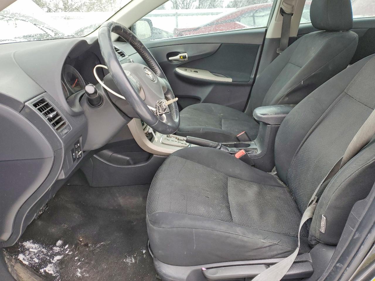 2010 TOYOTA COROLLA BASE photo 13