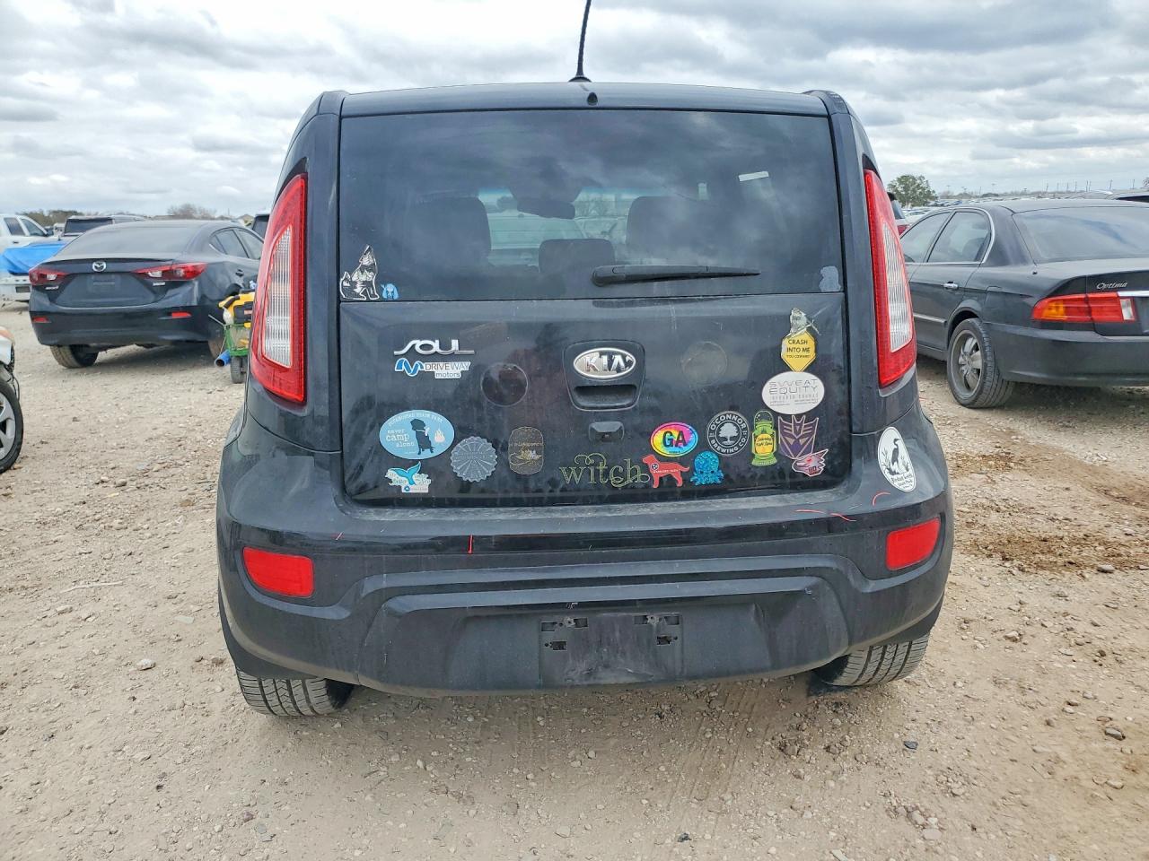 2012 KIA SOUL + photo 11