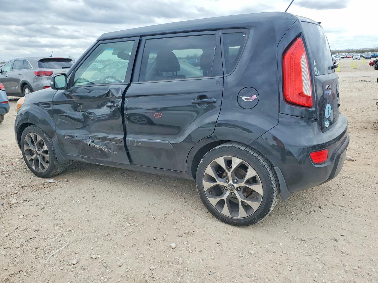 2012 KIA SOUL + photo 3
