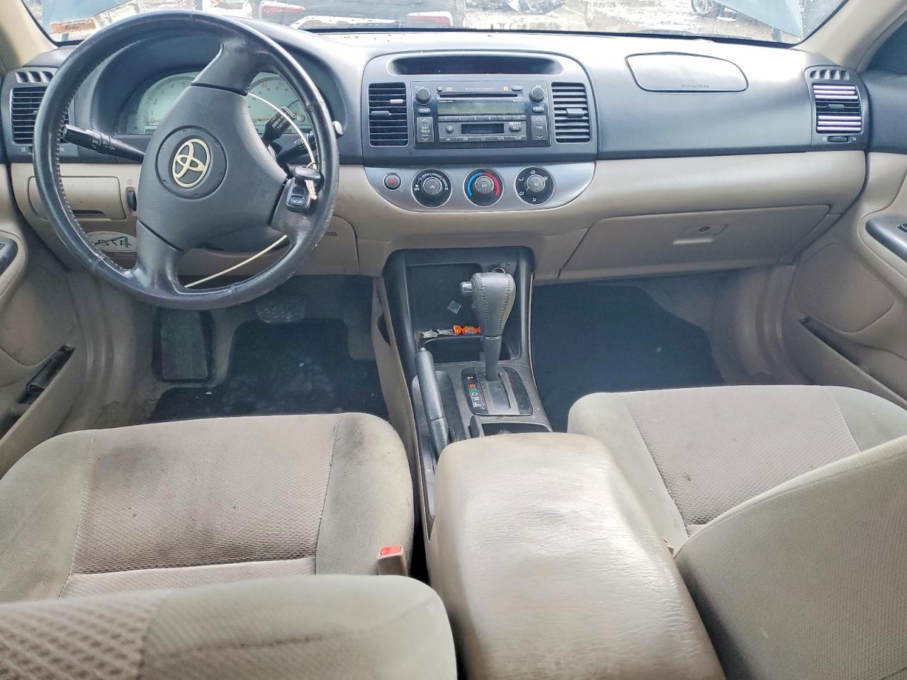 2003 TOYOTA CAMRY photo 8