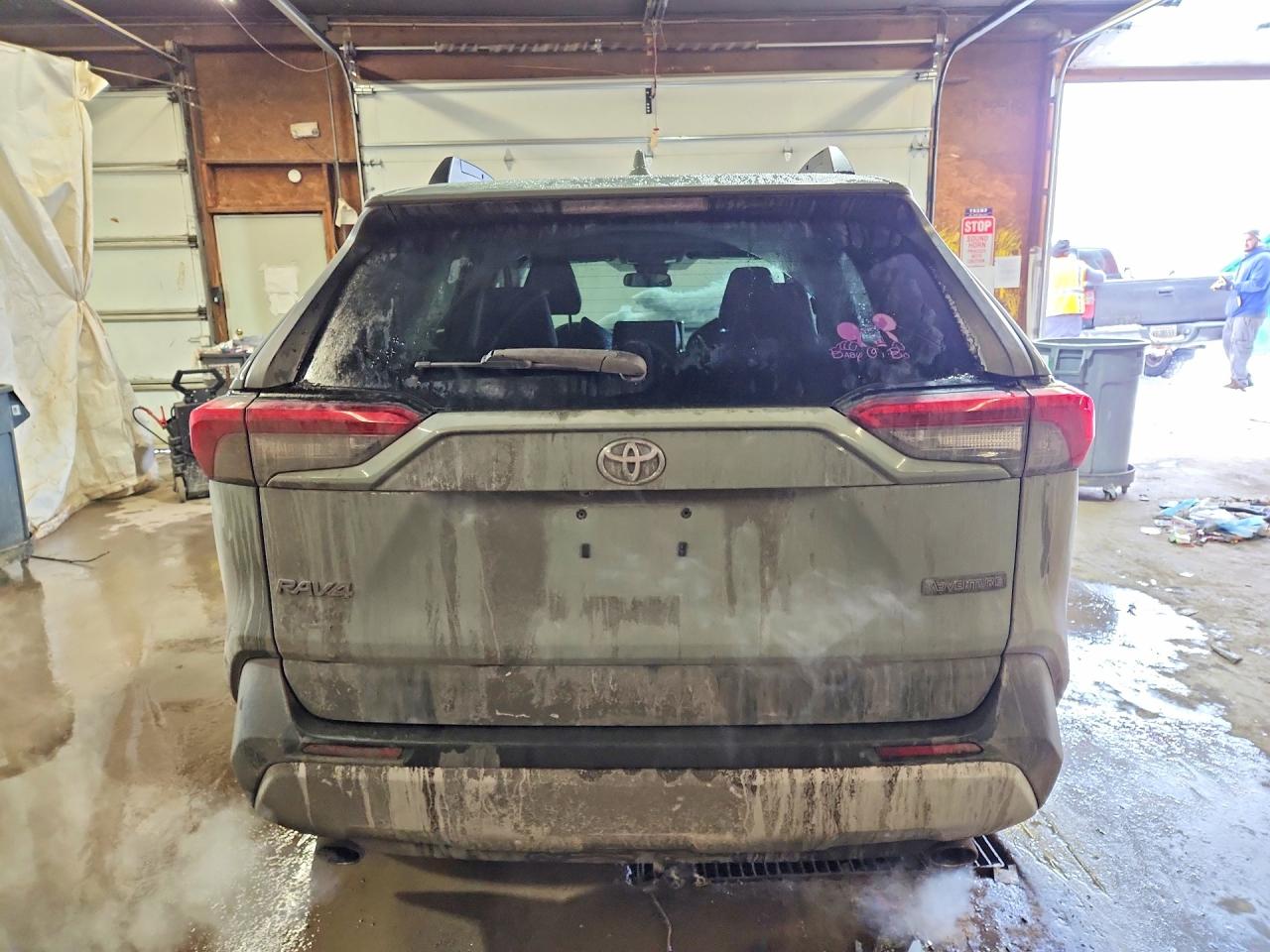 2019 TOYOTA RAV4 ADVENTURE photo 11