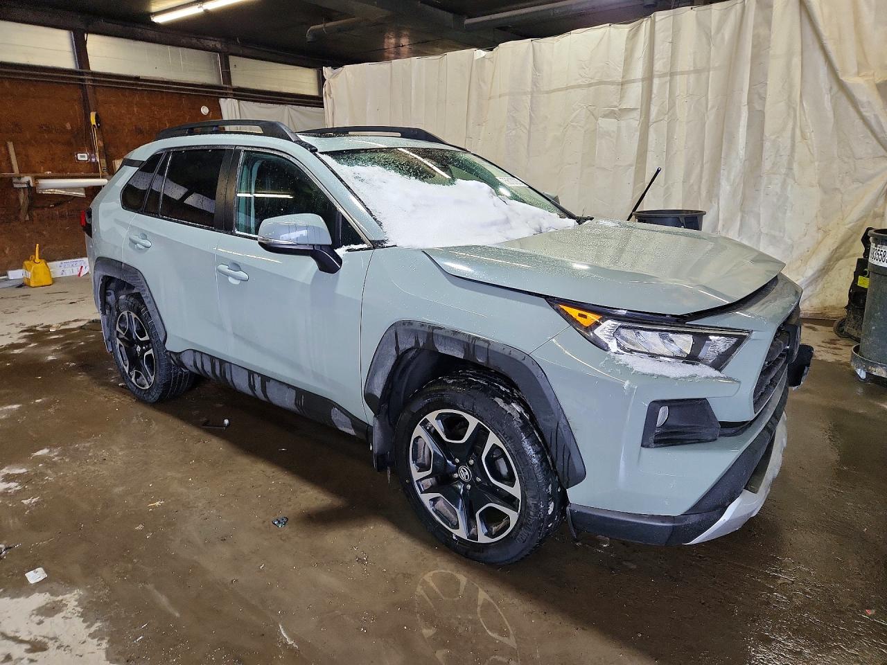 2019 TOYOTA RAV4 ADVENTURE photo 7