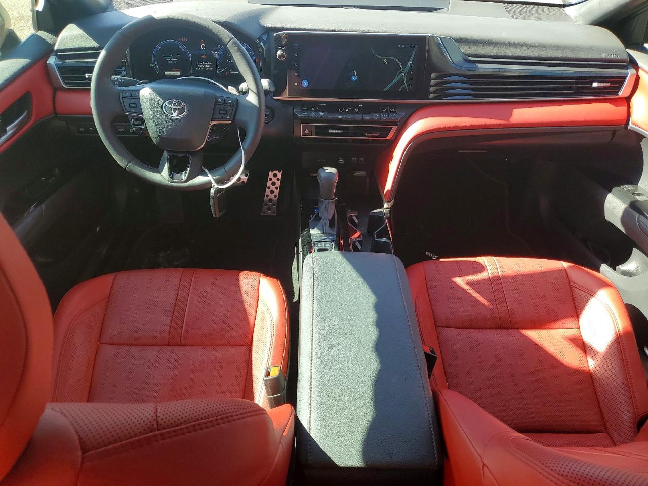 2025 TOYOTA CAMRY XSE photo 8