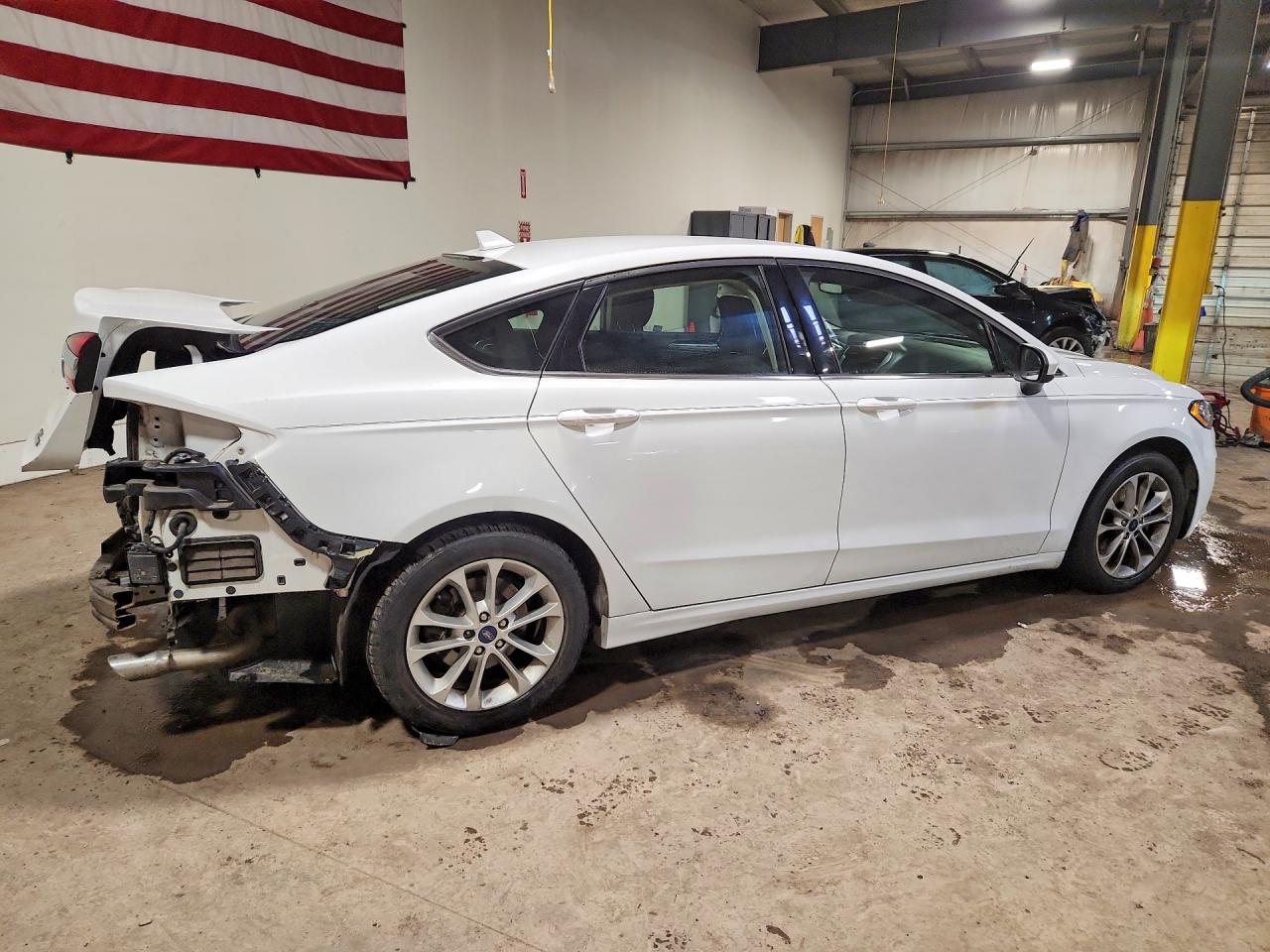 2019 FORD FUSION SE photo 5