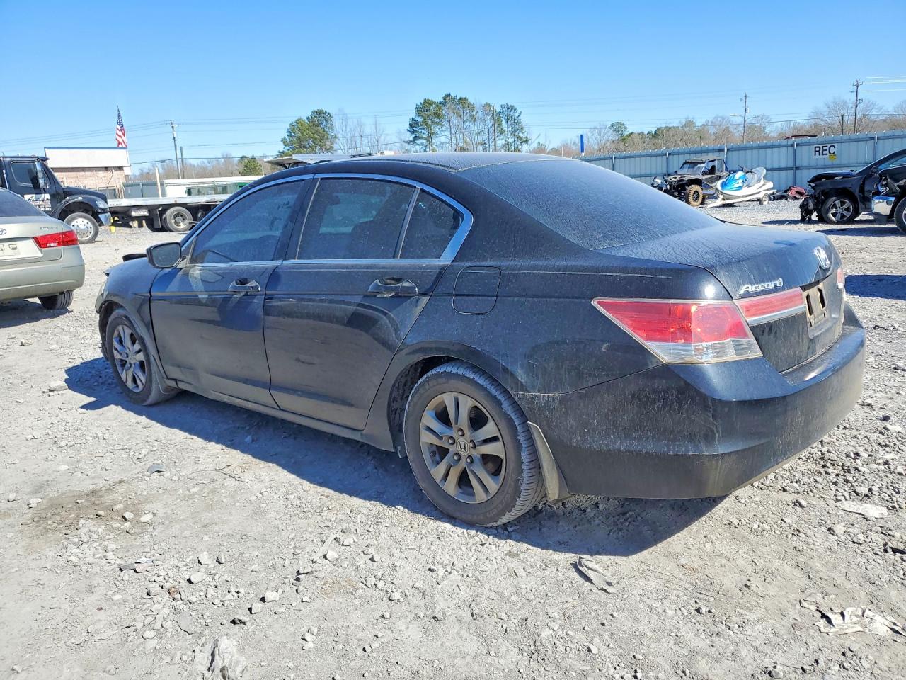 2011 HONDA ACCORD SE photo 2