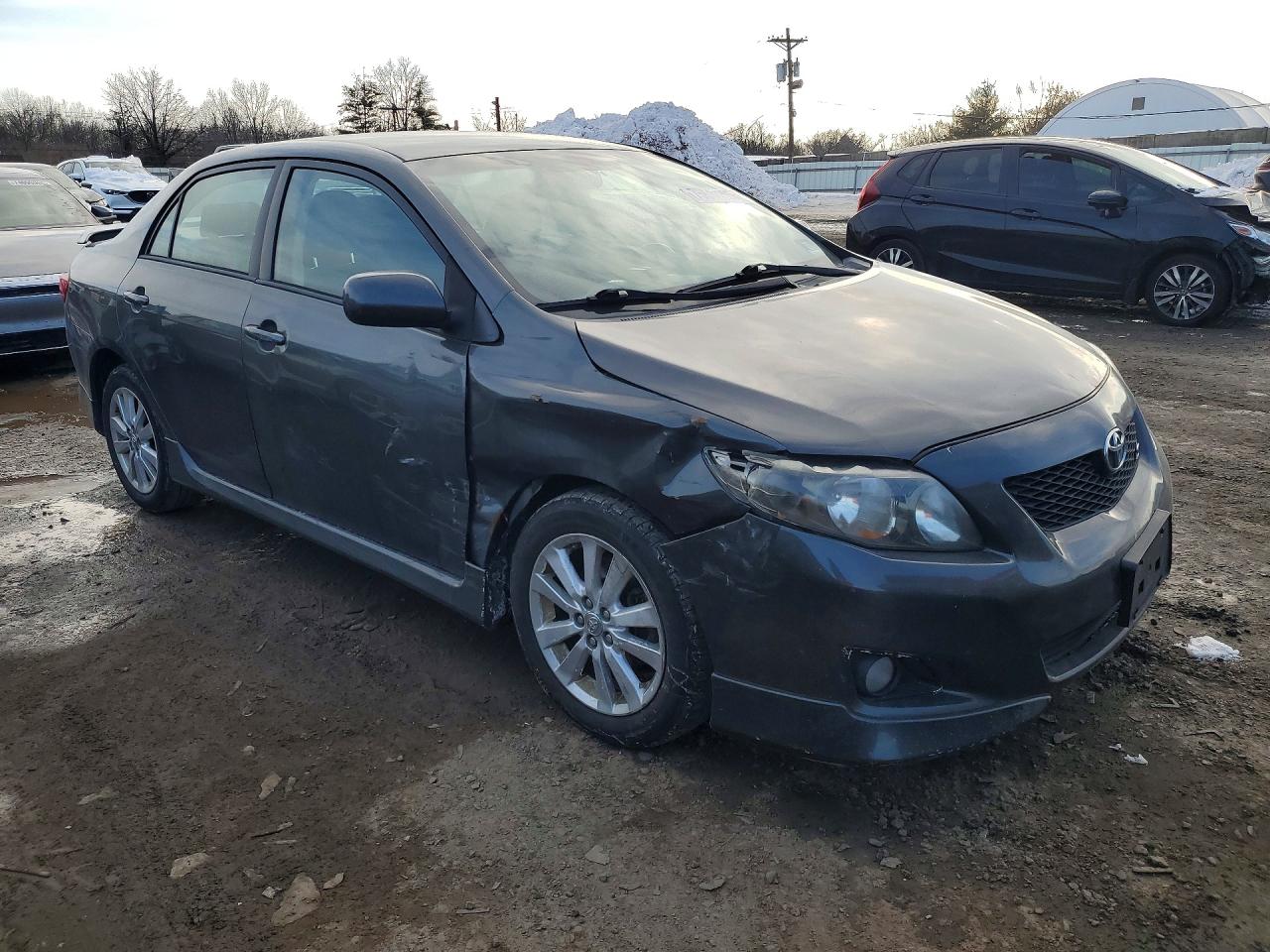 2010 TOYOTA COROLLA BASE photo 4