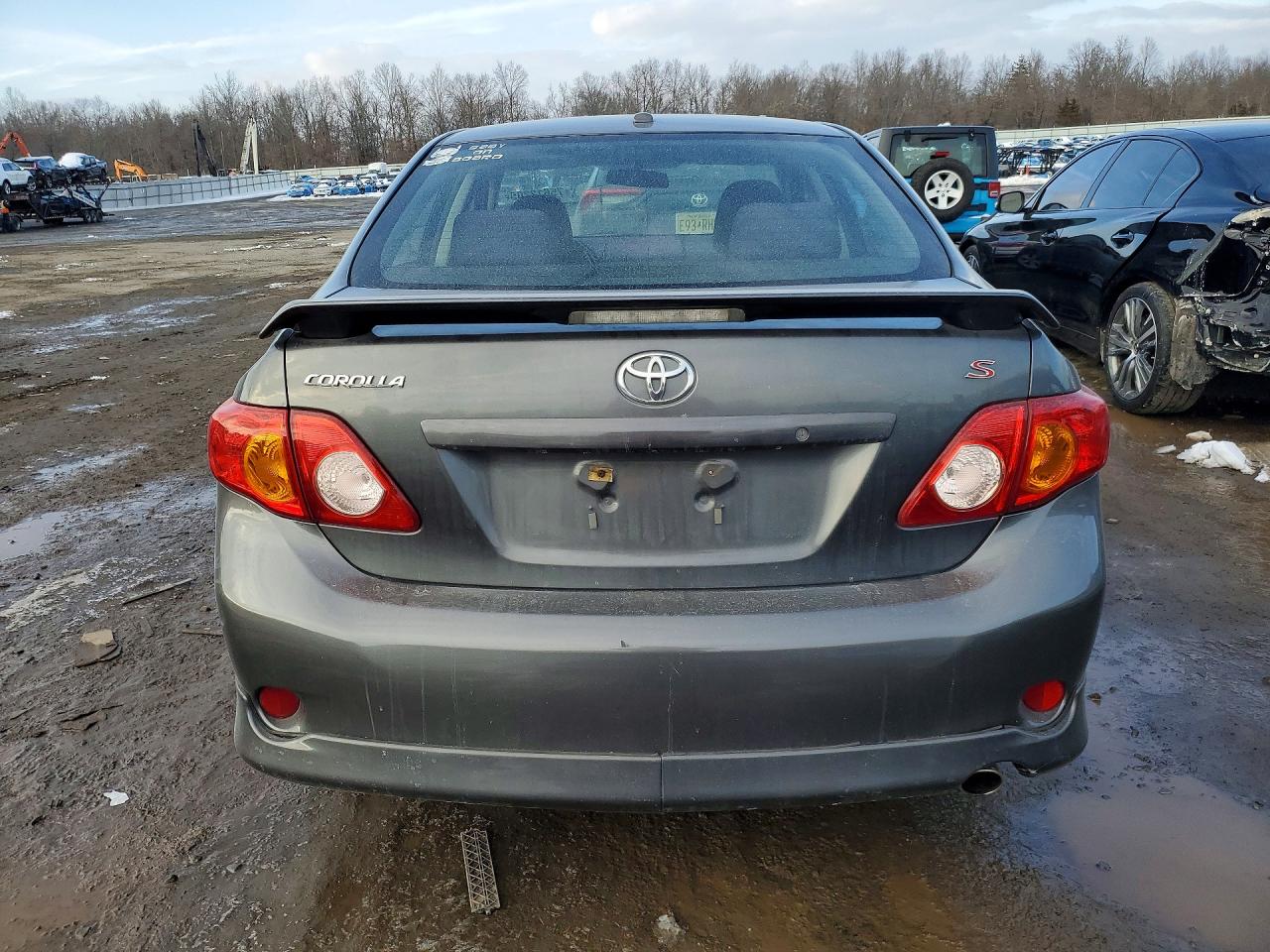 2010 TOYOTA COROLLA BASE photo 6