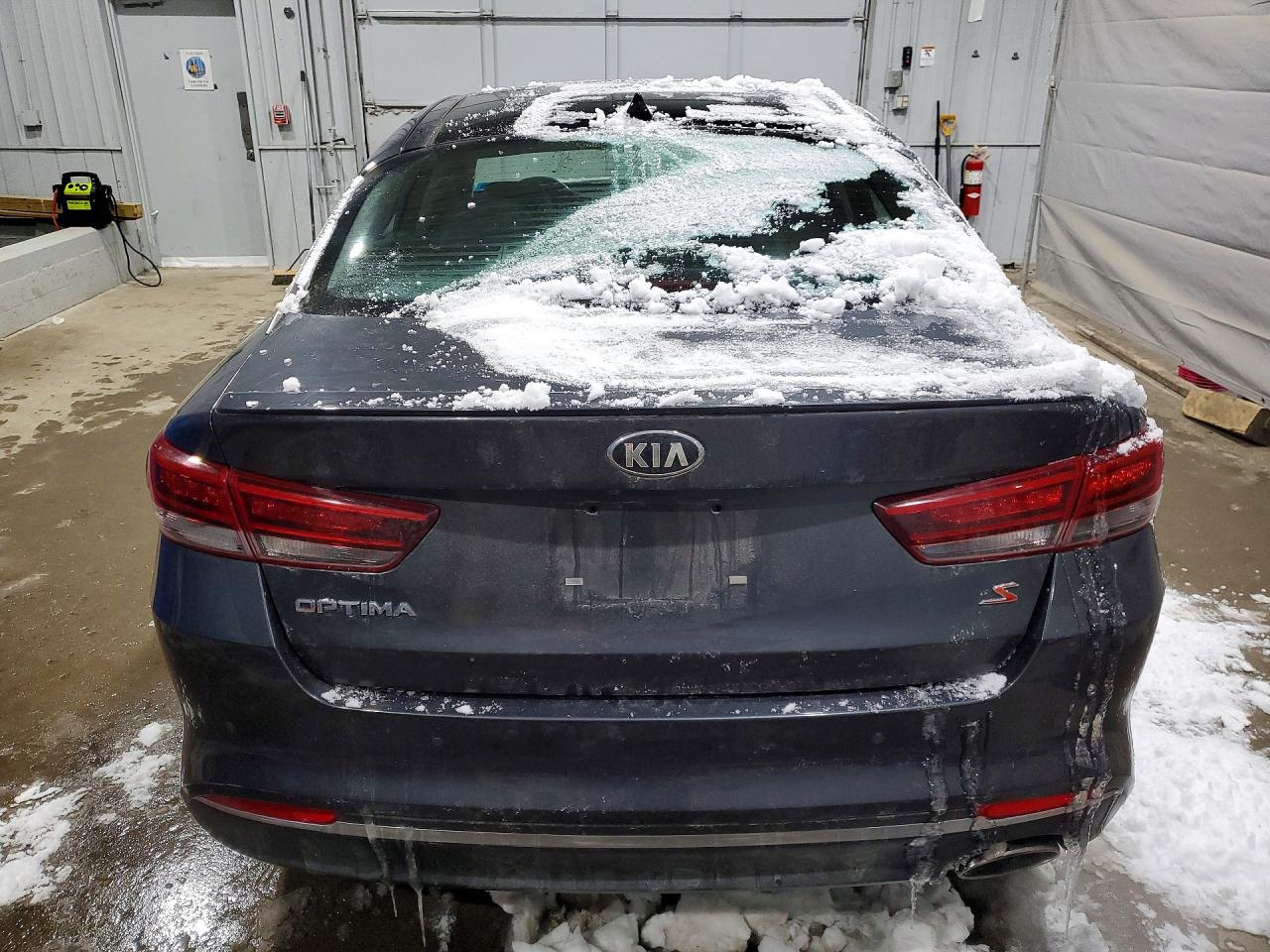 2018 KIA OPTIMA S photo 6