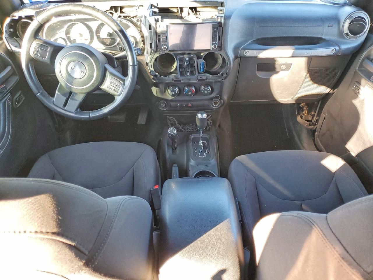 2015 JEEP WRANGLER UNLIMITED SPORT photo 8