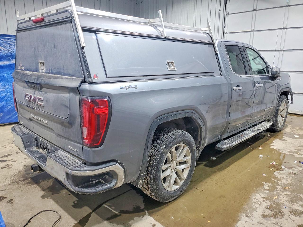 2019 GMC SIERRA K1500 SLT photo 3