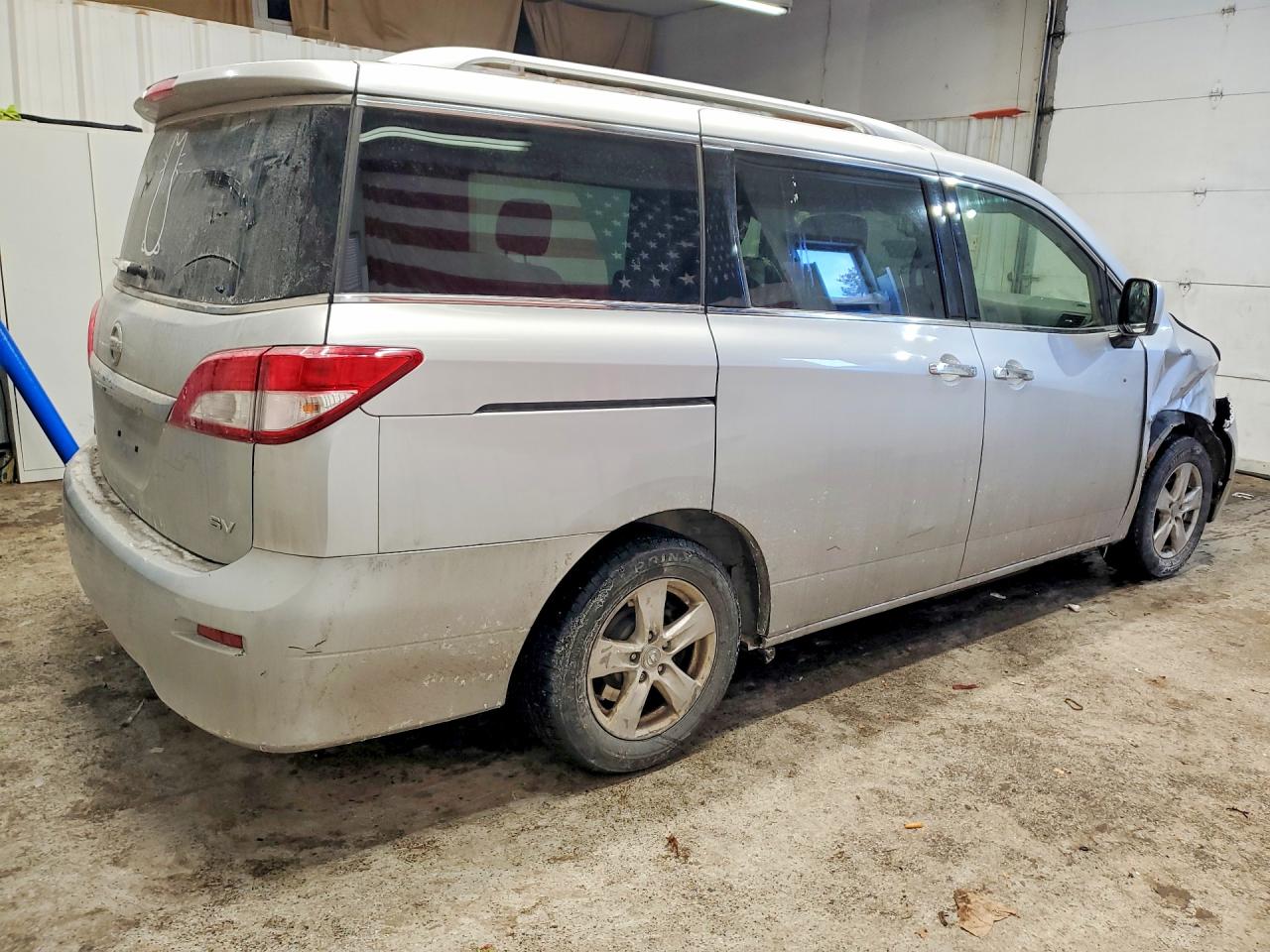 2016 NISSAN QUEST 3.5 SV photo 3