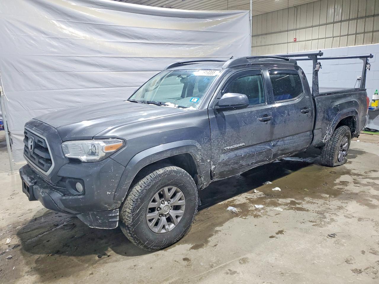 2017 TOYOTA TACOMA