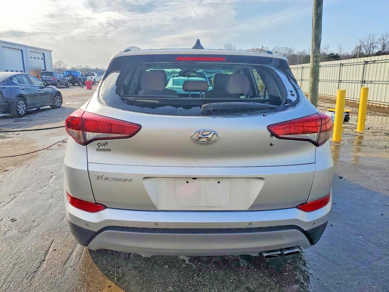 2018 HYUNDAI TUCSON VALUE photo 11