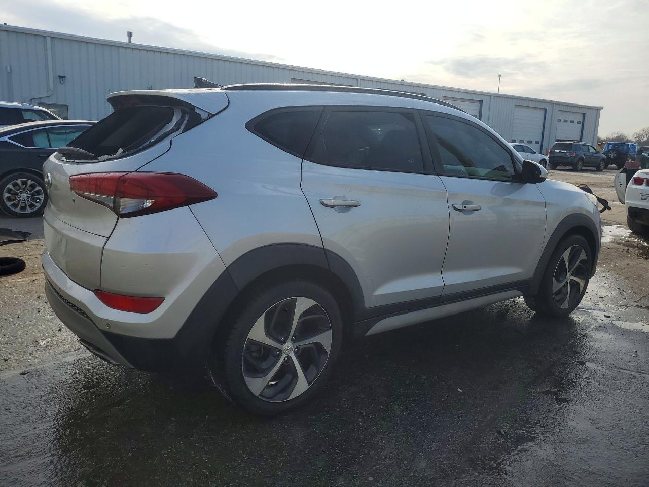 2018 HYUNDAI TUCSON VALUE photo 5