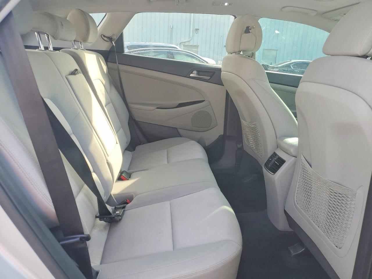 2018 HYUNDAI TUCSON VALUE photo 21