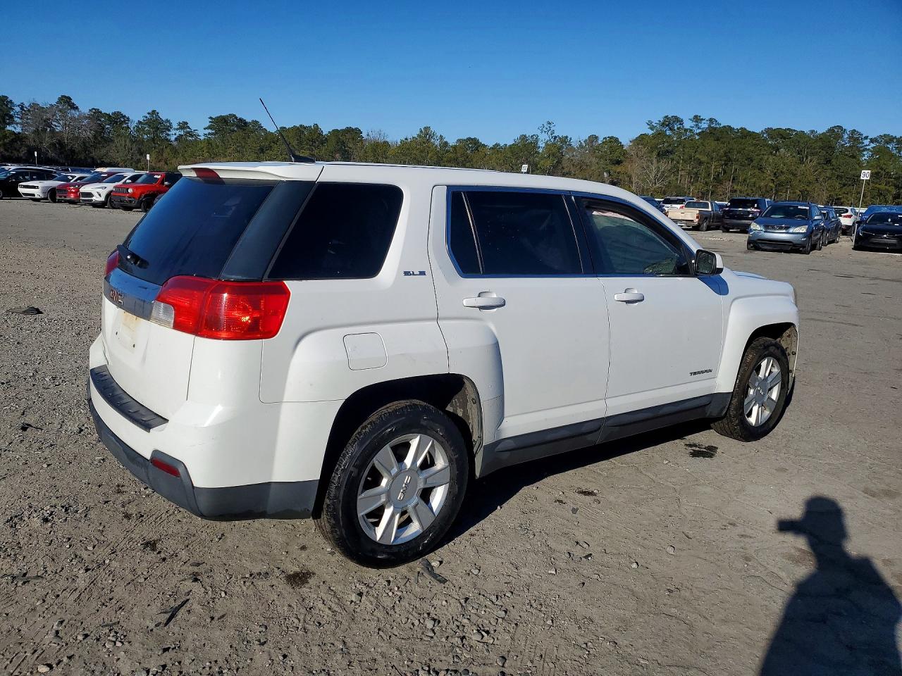 2012 GMC TERRAIN SLE photo 5