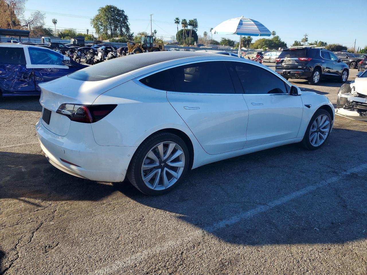 2019 TESLA MODEL 3 photo 7