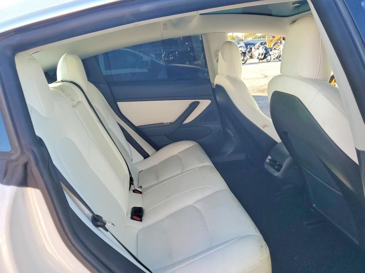2019 TESLA MODEL 3 photo 28