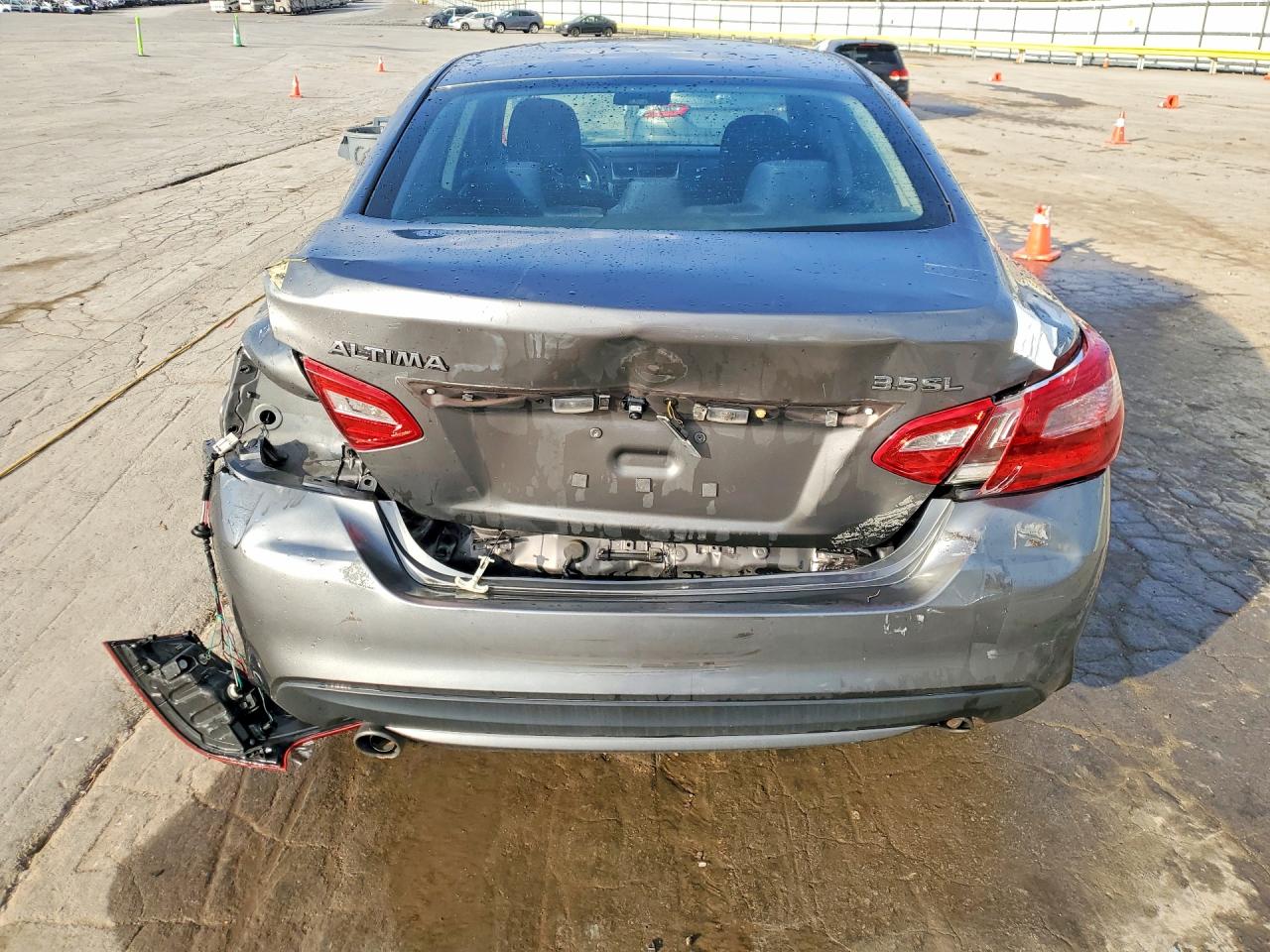 2017 NISSAN ALTIMA 2.5 SR photo 6
