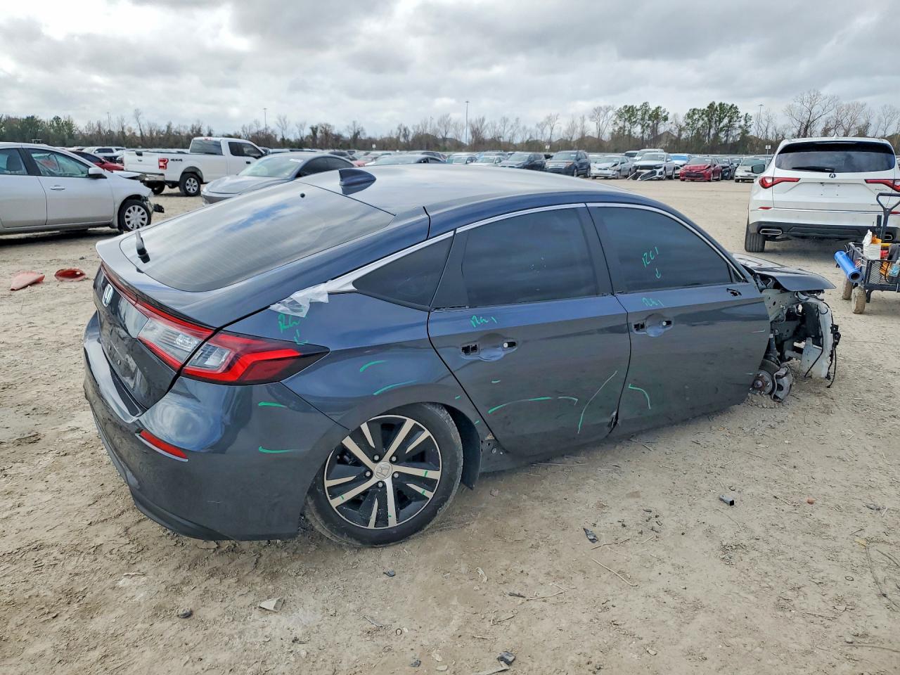 2024 HONDA CIVIC LX photo 7