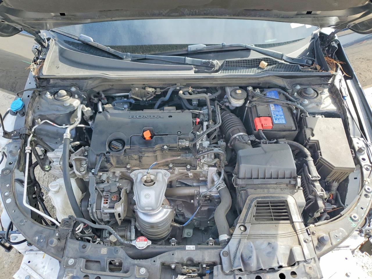 2024 HONDA CIVIC LX photo 31