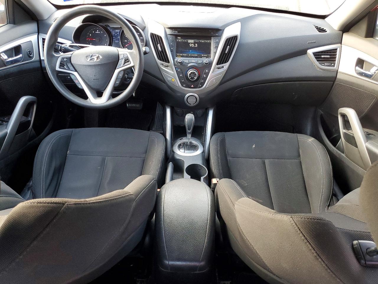 2015 HYUNDAI VELOSTER photo 15