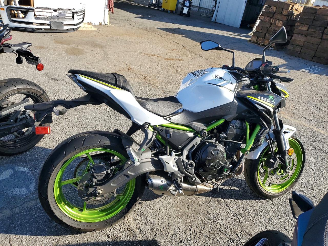 2021 KAWASAKI ER650