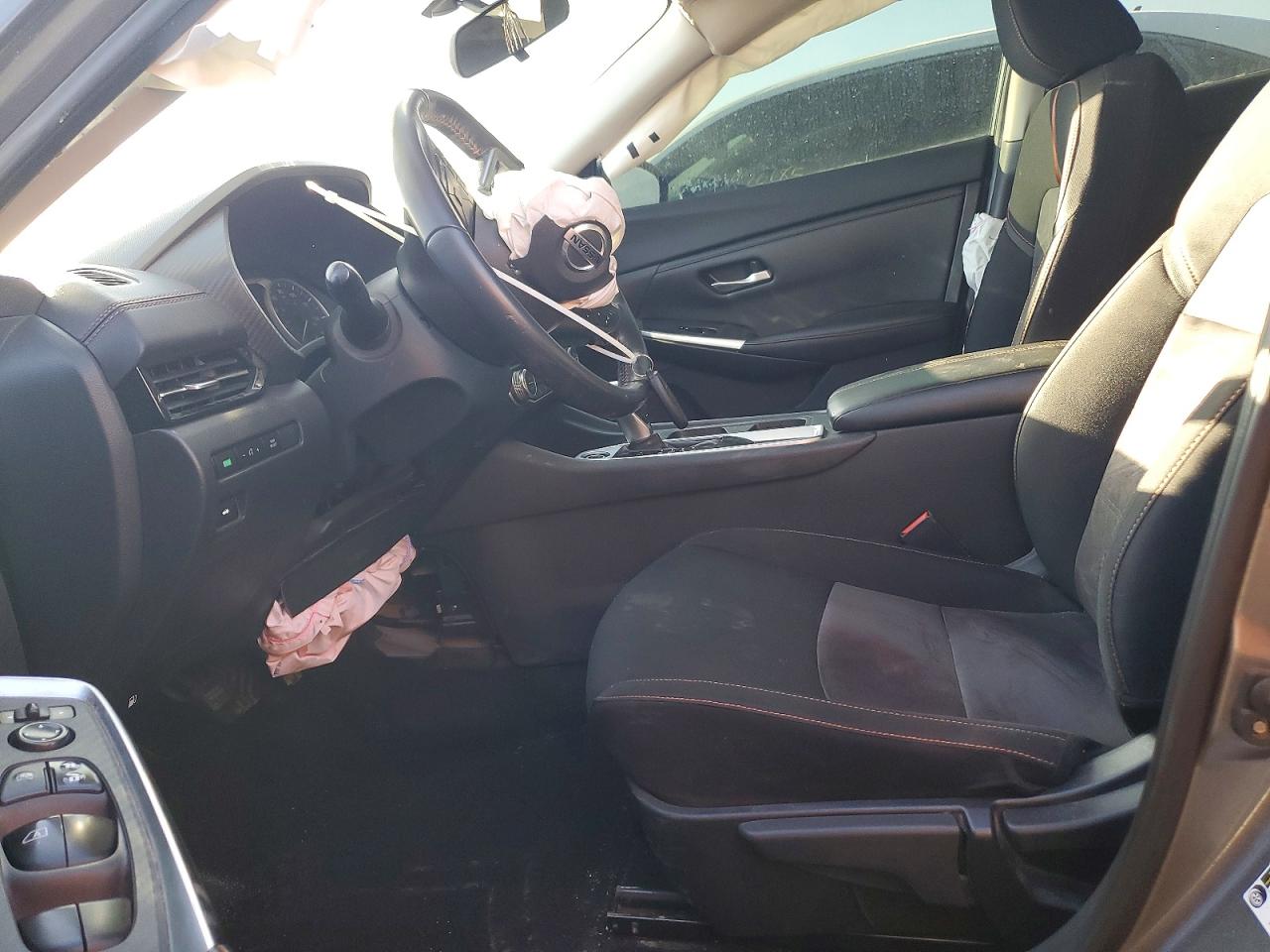 2023 NISSAN SENTRA SR photo 7