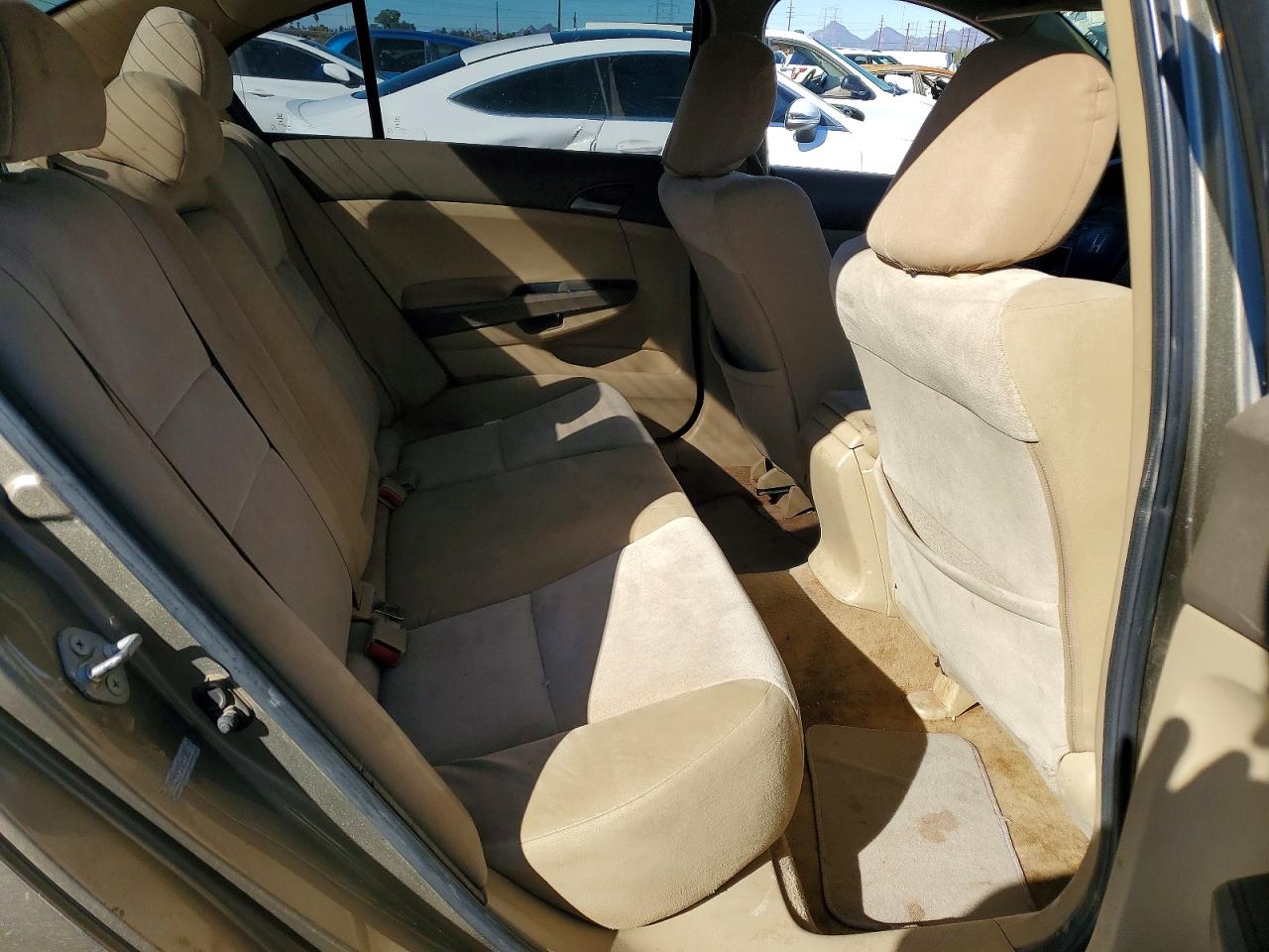 2010 HONDA ACCORD LX photo 10
