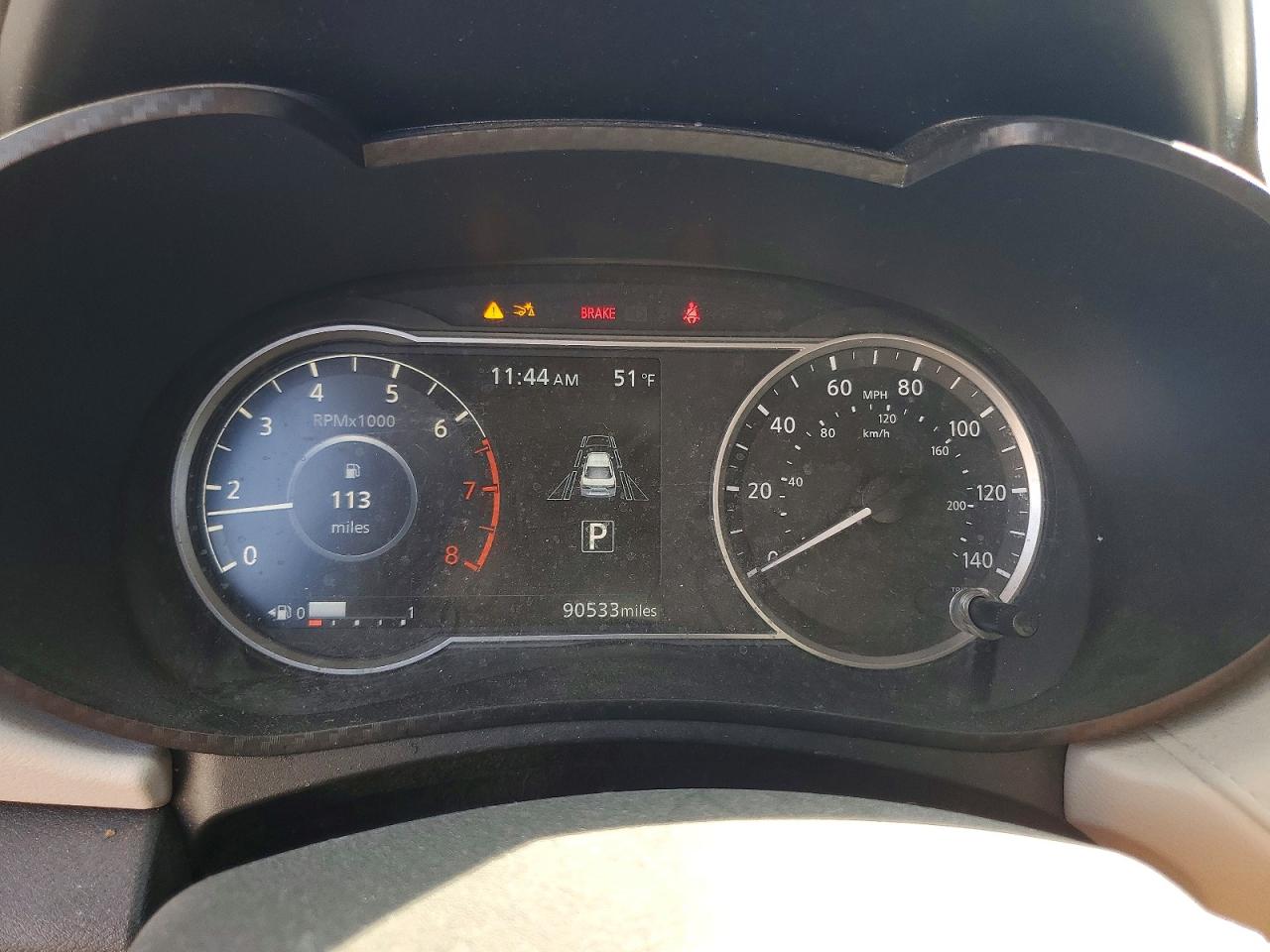 2021 NISSAN VERSA SV photo 9