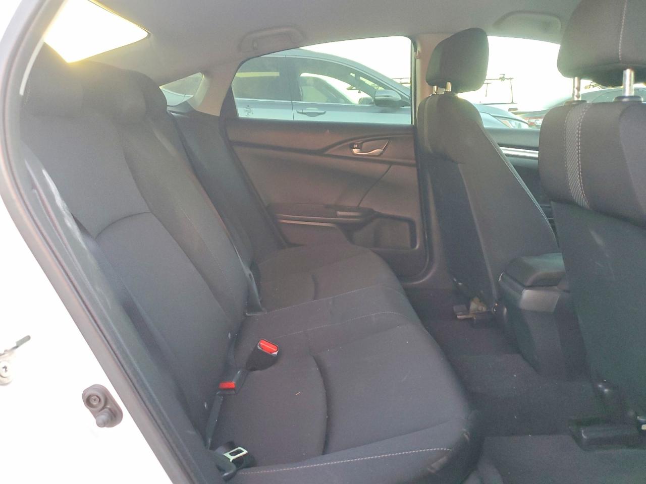 2020 HONDA CIVIC LX photo 10