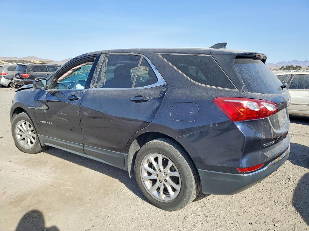 2020 CHEVROLET EQUINOX LT photo 3