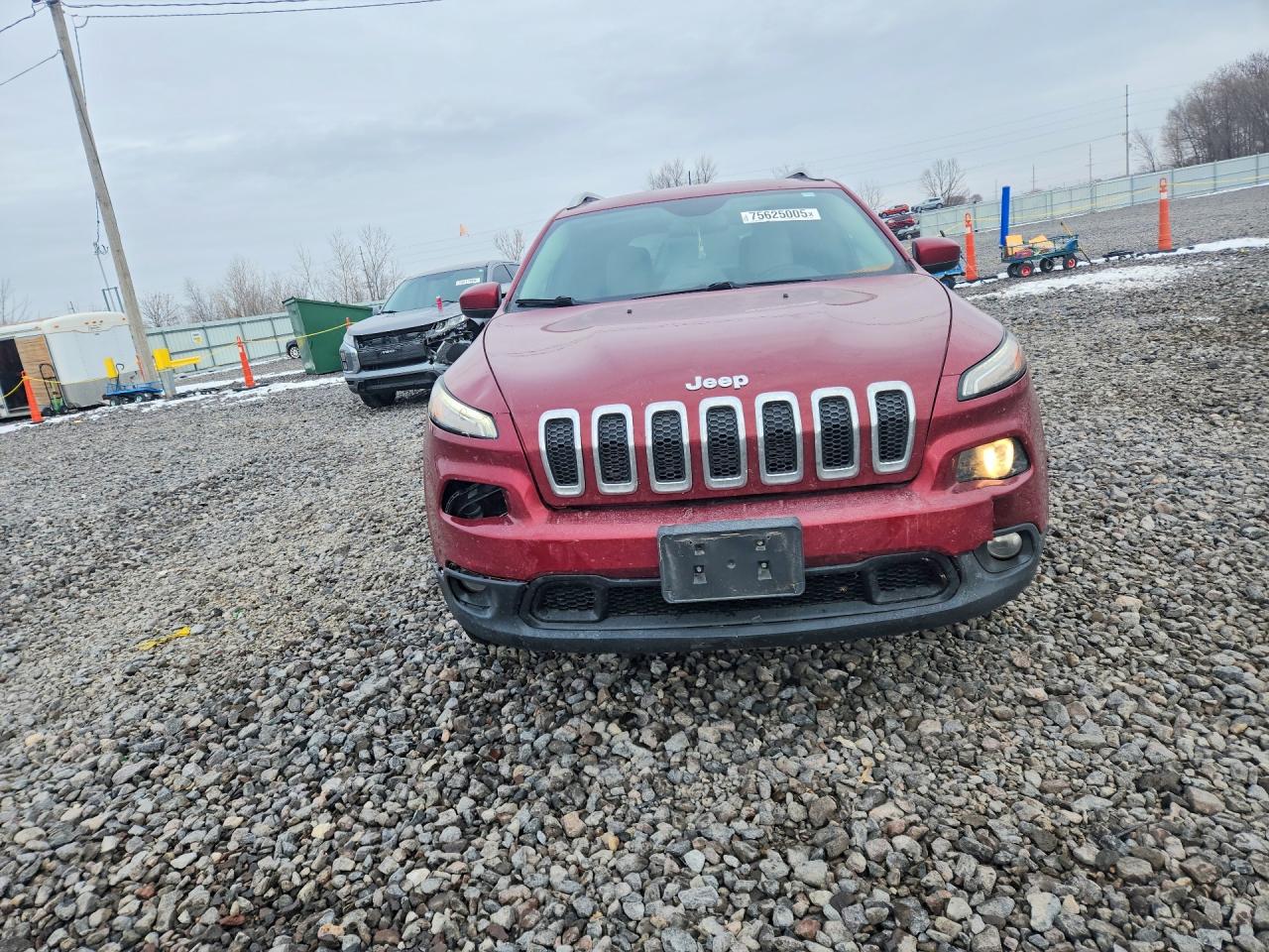 2016 JEEP CHEROKEE LATITUDE photo 9