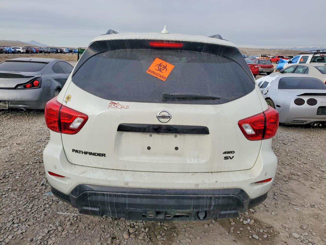 2020 NISSAN PATHFINDER SV photo 6