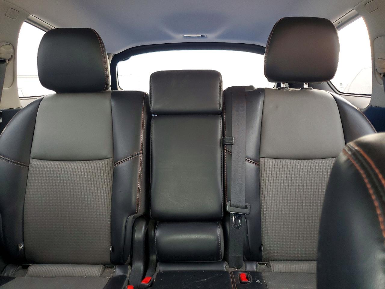 2020 NISSAN PATHFINDER SV photo 10