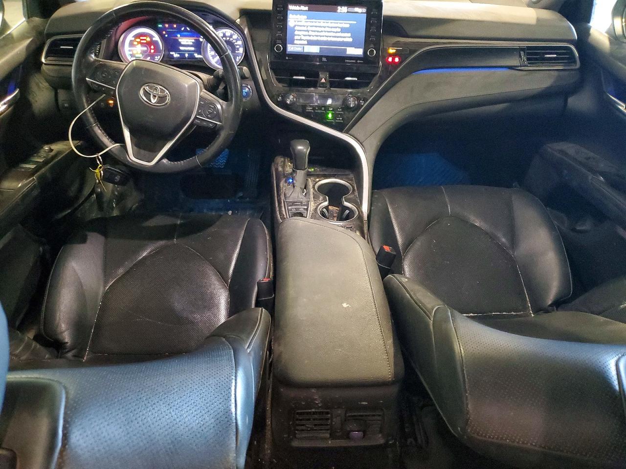 2022 TOYOTA CAMRY XLE photo 15