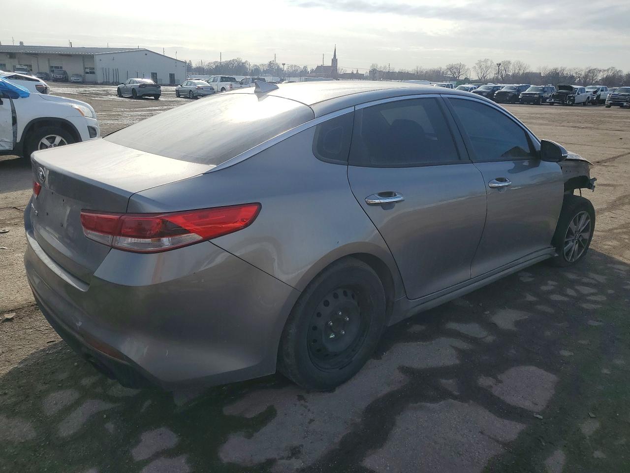 2016 KIA OPTIMA LX photo 7