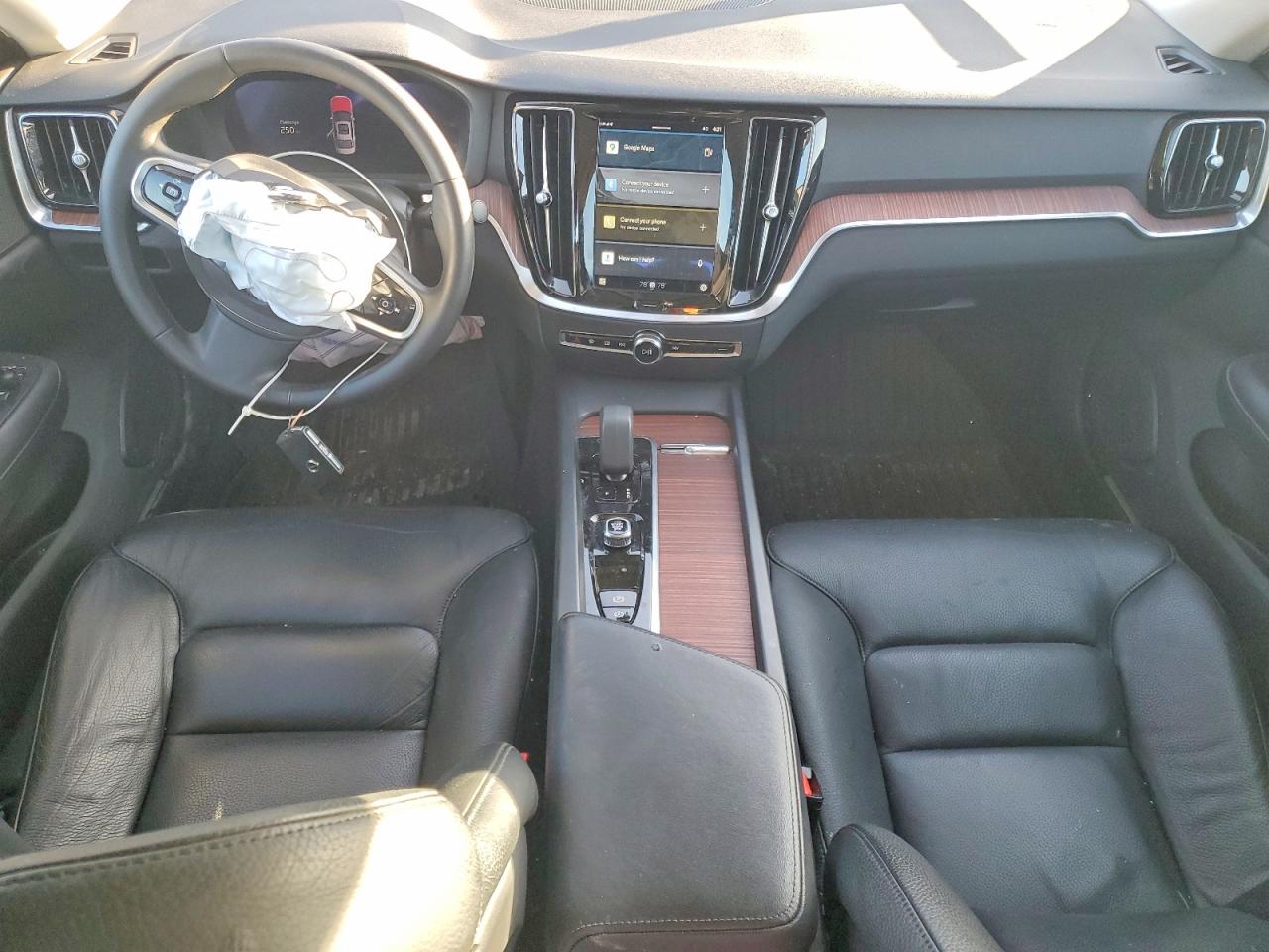 2024 VOLVO S60 PLUS photo 8