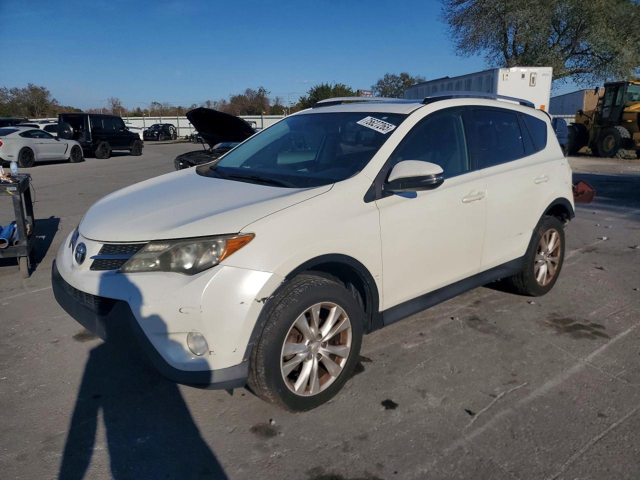 2014 TOYOTA RAV4