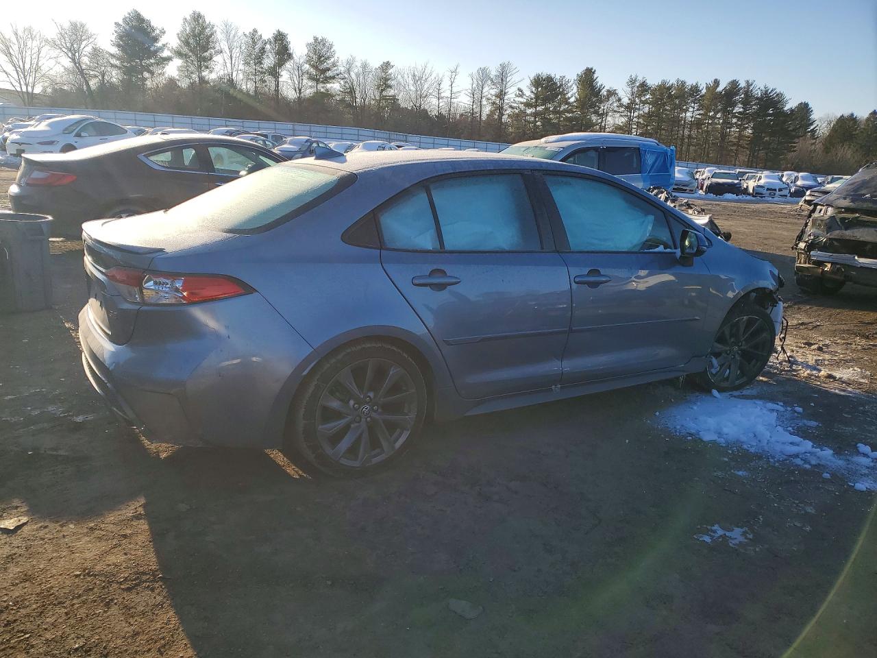 2021 TOYOTA COROLLA SE photo 3