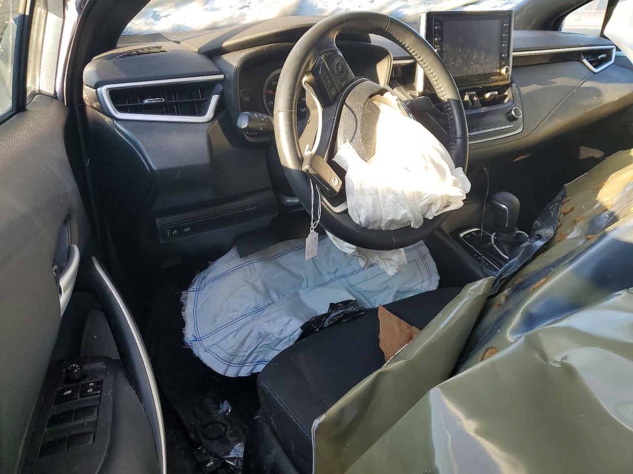 2021 TOYOTA COROLLA SE photo 8